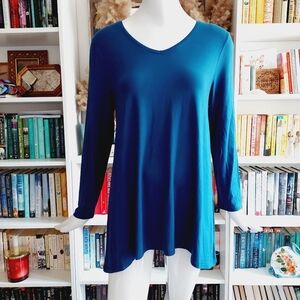 Chico's The Ultimate Tee Long Sleeve Round Neck Soft Blouse P262